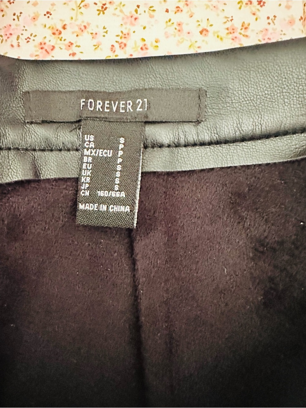 Forever 21 Black Faux Leather Maxi Skirt with High Side Slit - Picture 5 of 6